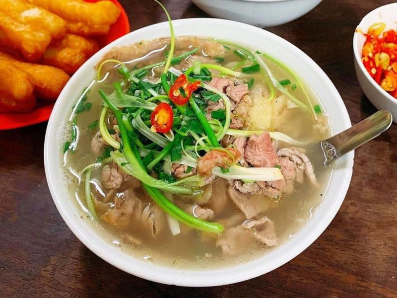Ăn gì ở phố cổ Hà Nội - Ăn phở