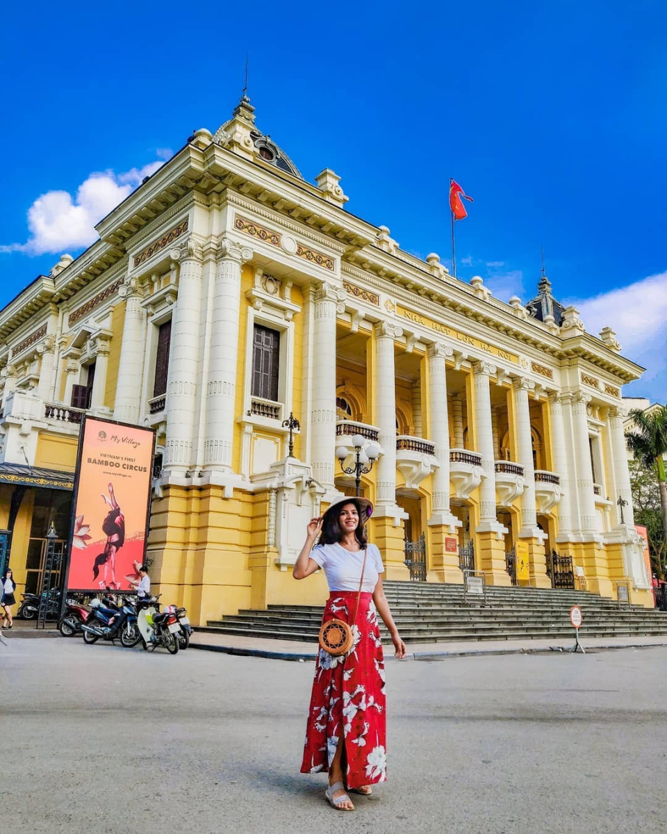 Giá vé tham quan Nhà hát Lớn Hà Nội 