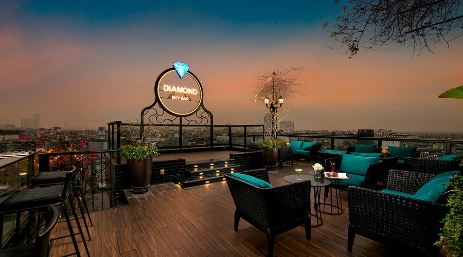 diamond sky bar