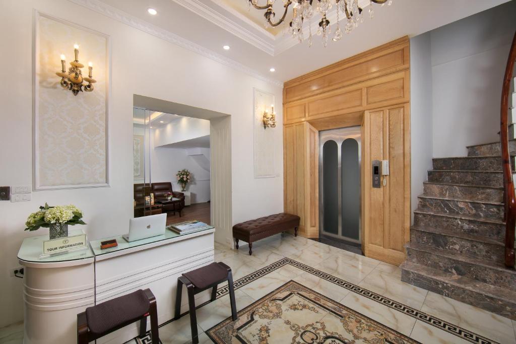 Trang Trang Premium Hotel - The 13 Most Highly-recommended 3 Star Hotels in Hanoi Vietnam