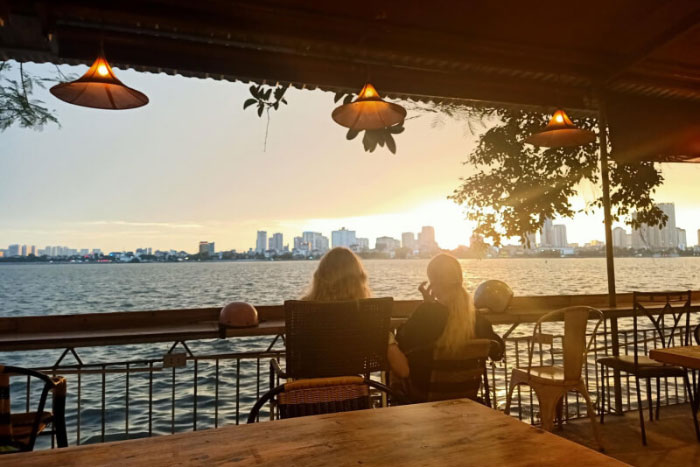 enjoy cafe hanoi west lake